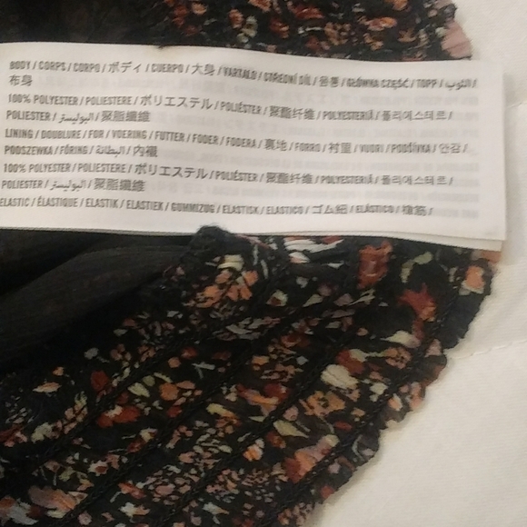 Abercrombie & Fitch Off The Shoulder Floral Crop Long Sleeves Top Blouse Size S - Picture 11 of 11